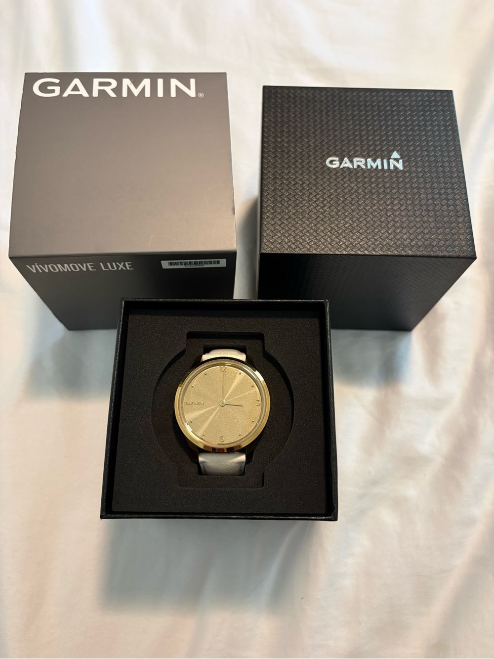 garmin vivomove luxe Gold Dial Hybrid Smartwatch with White Band